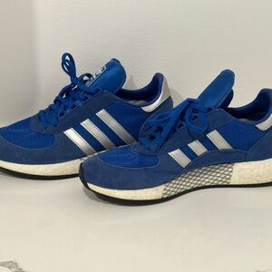 Adidas boost men’s 9.5